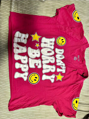 On Fire Graphic Short Sleeve Tee in Pink